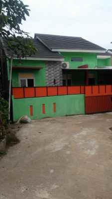 rumah pasir putih