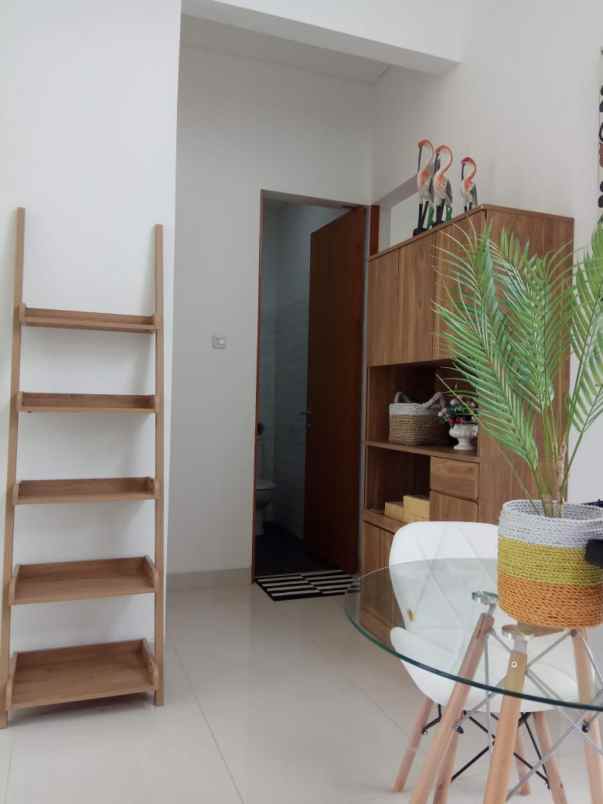 rumah pengasinan sawangan depok