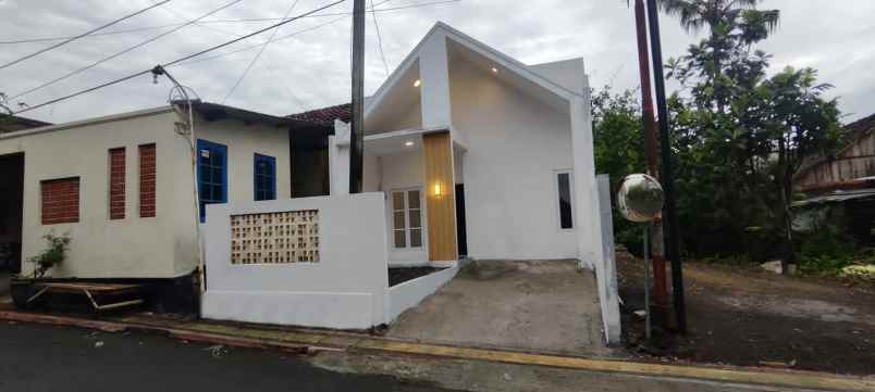 rumah ready di bukit cemara meteseh tembalang