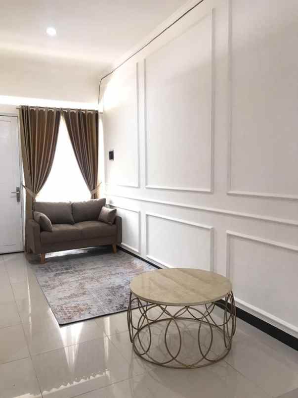 rumah second 2 lantai di jatibening bekasi