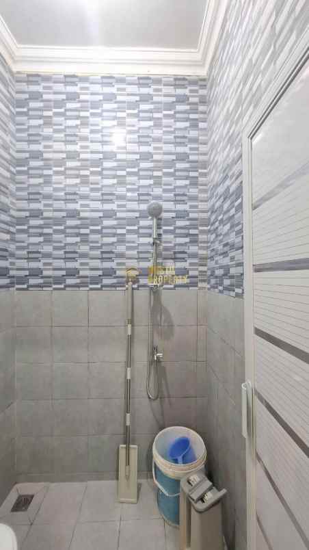 rumah siap huni dalam perumahan di dekat condong catur