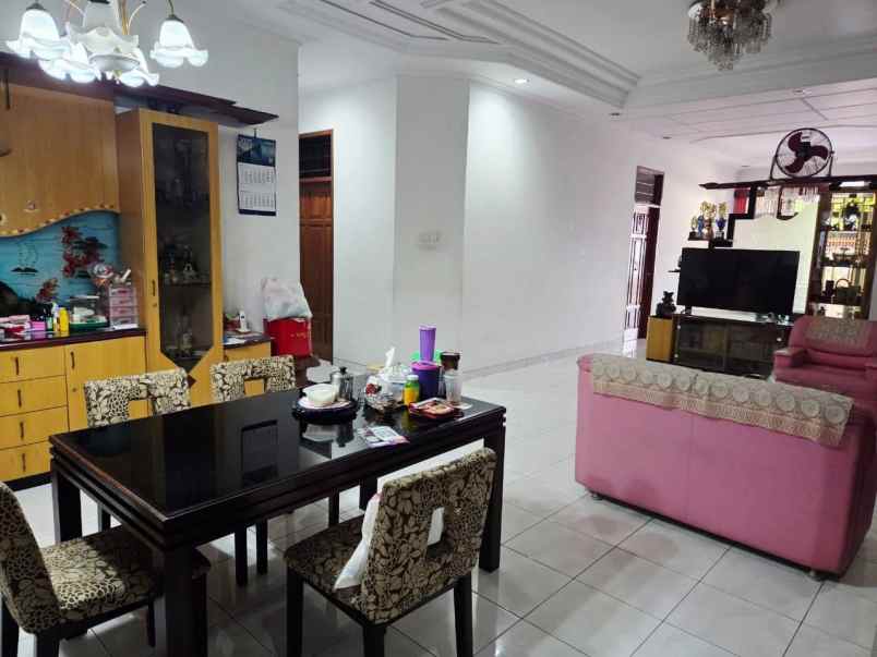 rumah siap huni di kertajaya indah timur strategis