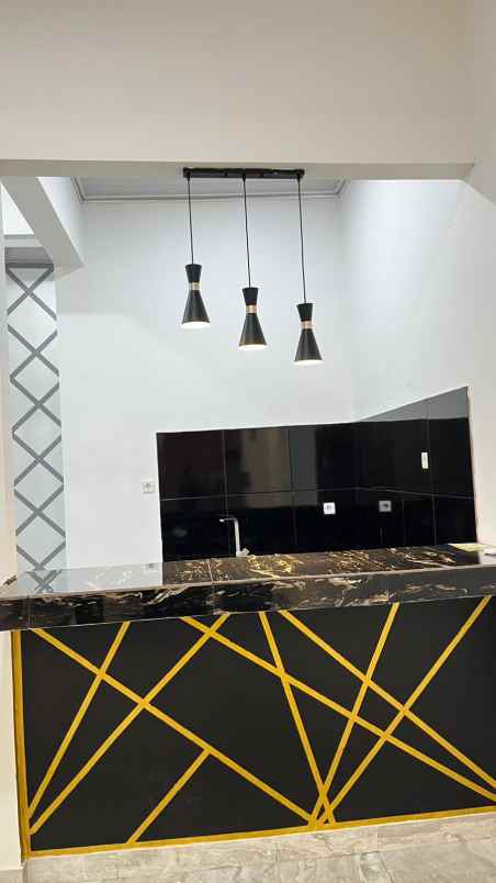 rumah siap huni dijual