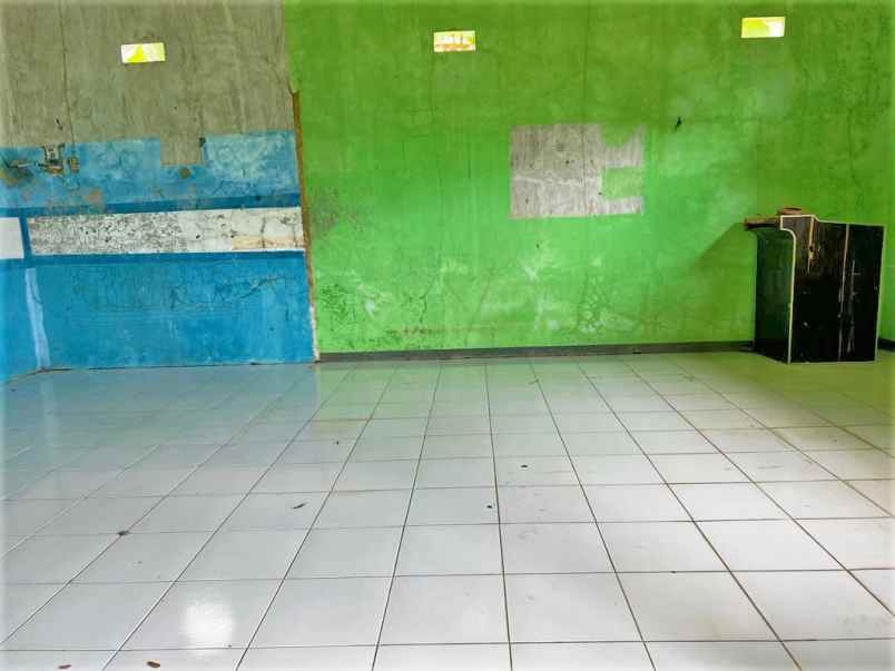 rumah strategis buka usaha kedawung sragen