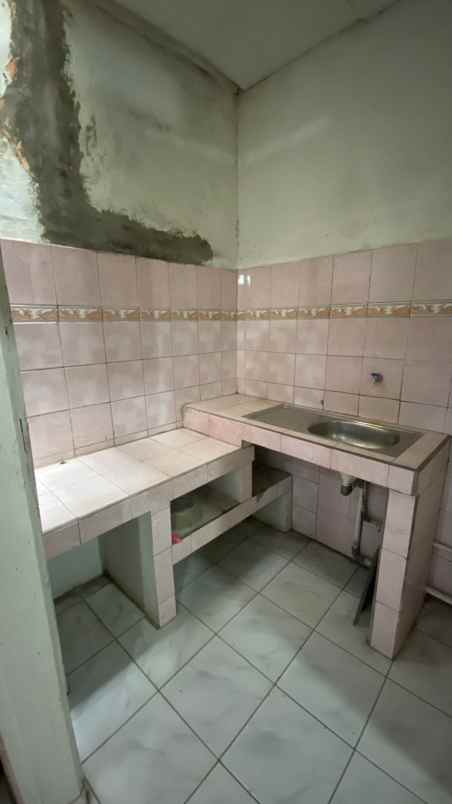 rumah strategis di tengah kota sayap pasir koja