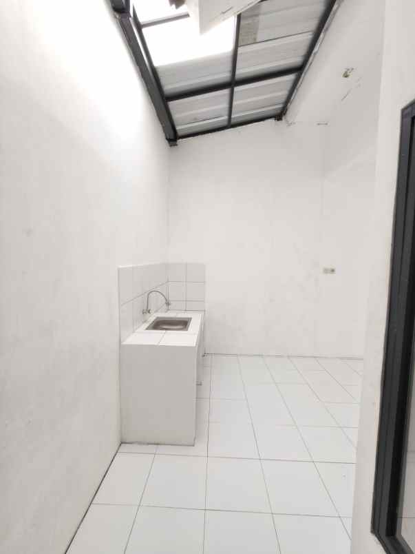 rumah subsidi dapur sudah tertutup