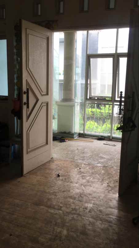 rumah tua hitung harga tanah permata buana jkt bar