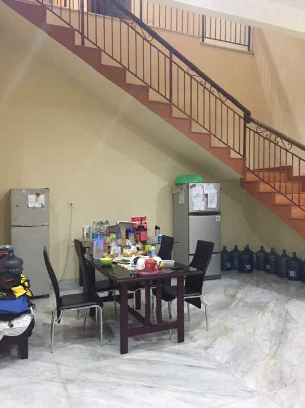 rumah villa gading indah