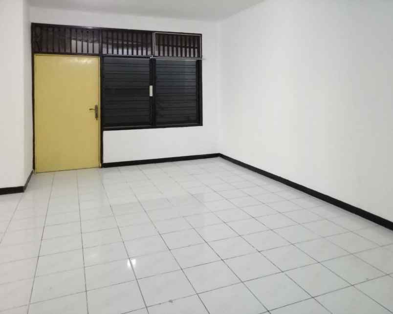 rumah wisma permai strategis siap huni carport