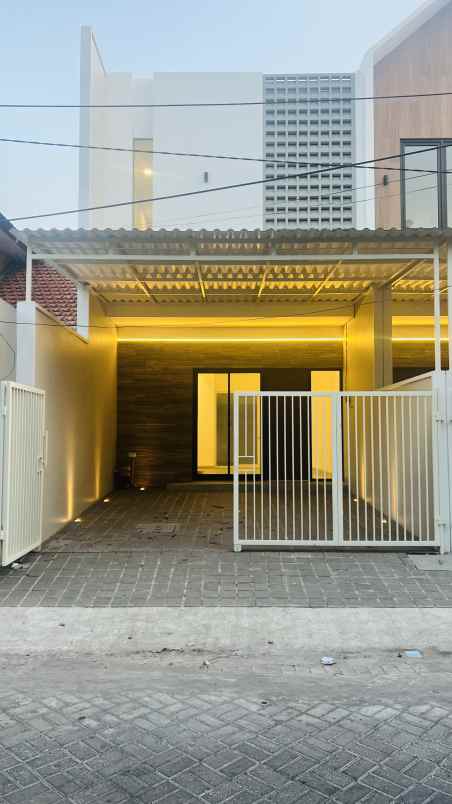 rungkut menanggal new hadap utara