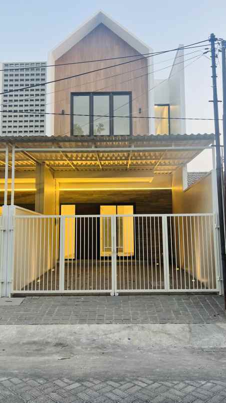 rungkut menanggal new hadap utara