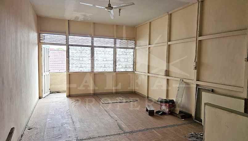 sangat murah jual rugi ruko strategis kawasan pasar