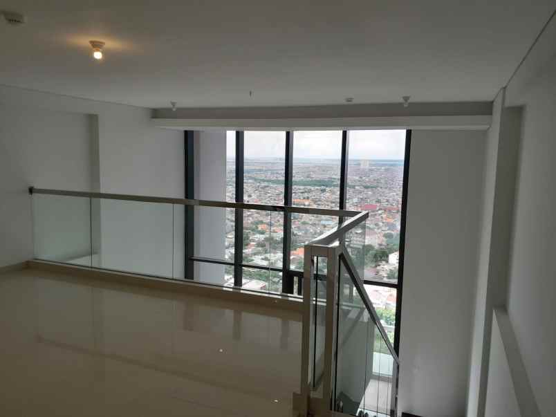 soho ciputra world vieloft baru gresss lantai 25