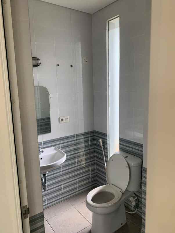 suvarna sutera dijual rumah cluster bahana