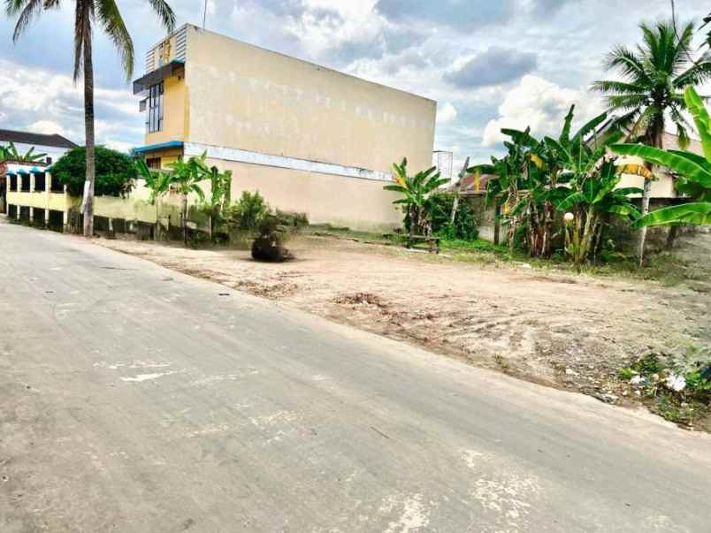 tanah dekat kota plaju pertahanan