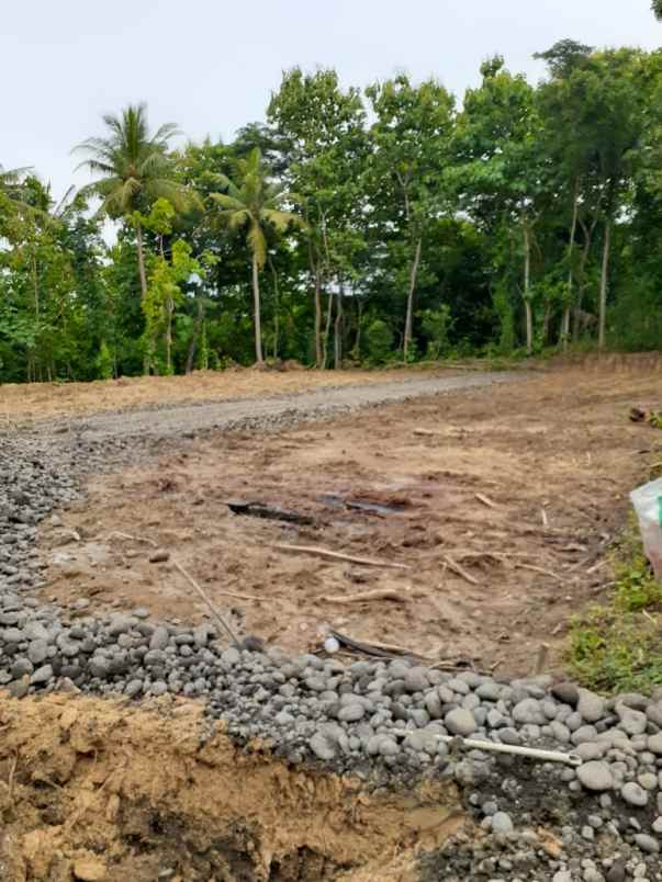 tanah gunung gempal giripeni