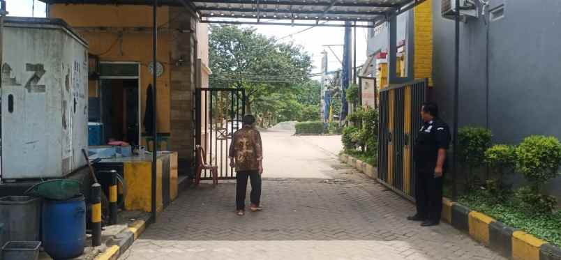 tanah jalan raya legok parung