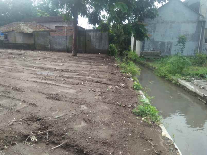 tanah kosong kwarasan dalam ringroad yogyakarta