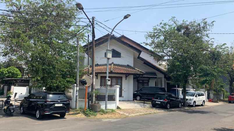 turangga murah rumah lama terawat di hook