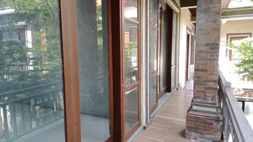 villa eksotik dekat bali zoo di gianyar