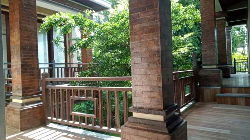 villa eksotik dekat bali zoo di gianyar