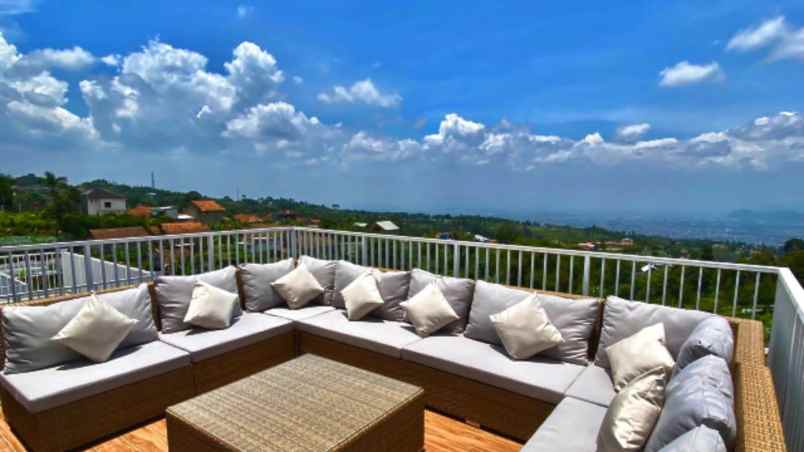 villa jalan pasirhalang cimahi