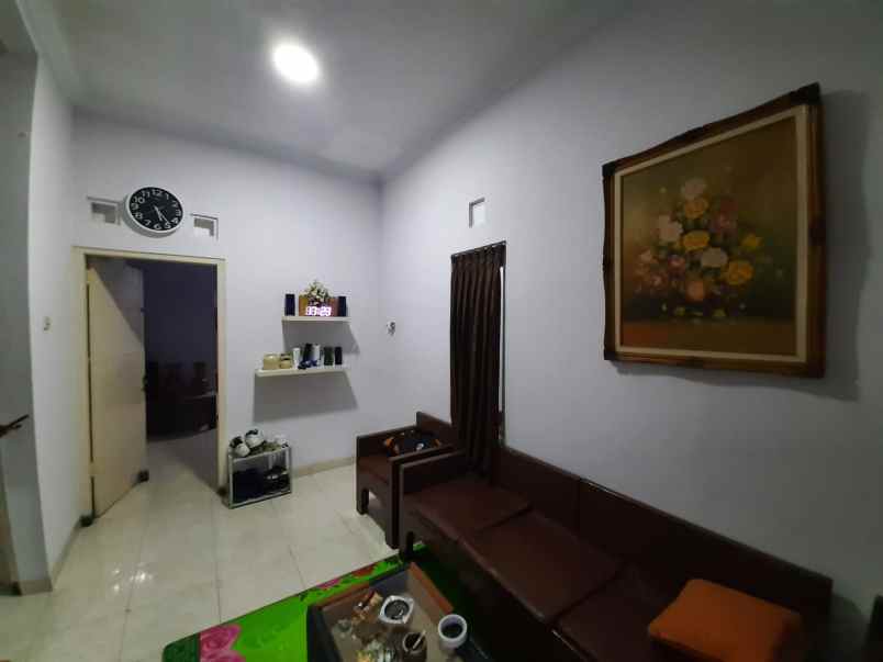 800 jt an jl anggajaya rumah ideal condongcatur