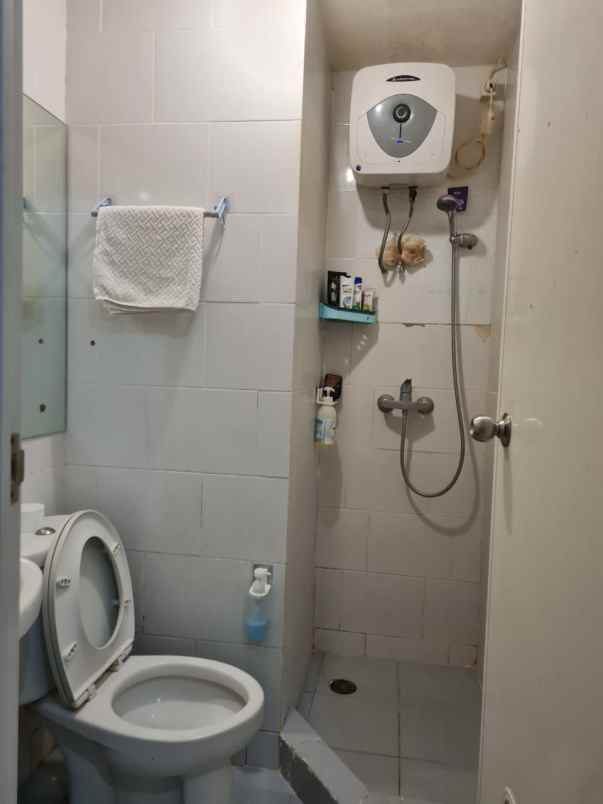 apartment east coast tower topaz full furnish