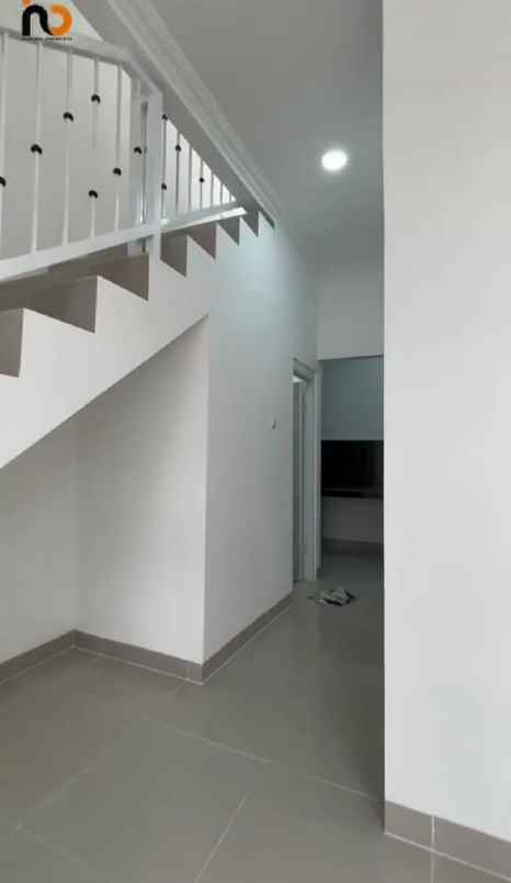 cluster baru 2 lantai one gate system di condet jaktim