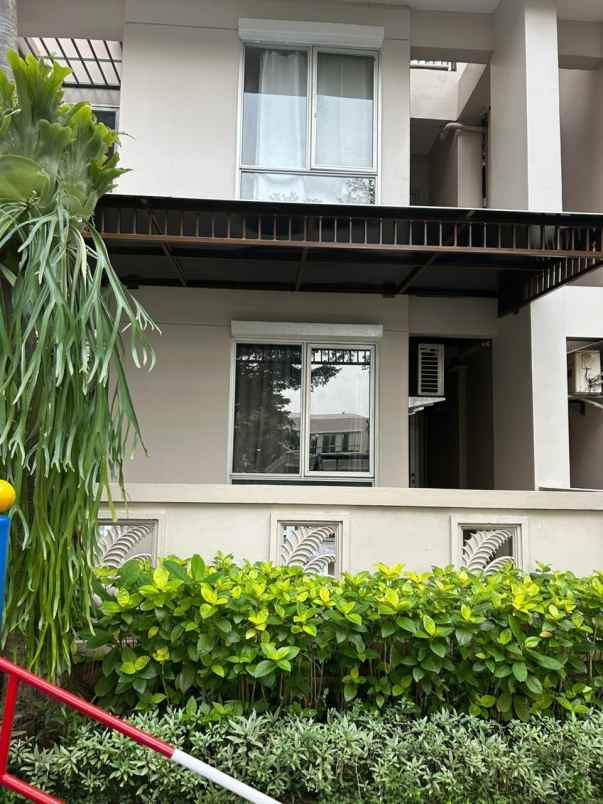 dijual apartemen eastcoast residence