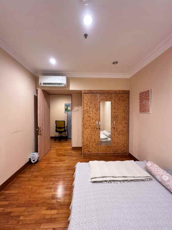 dijual apartemen green view pondok pinang