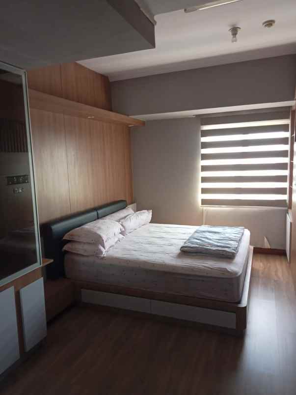 dijual apartemen waterplace pakuwon indah
