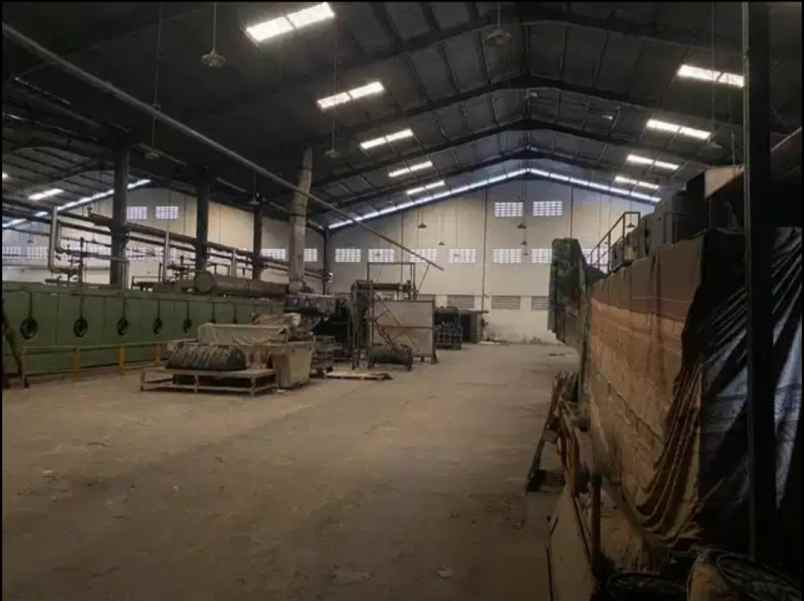 dijual cepat pabrik kawasan industri delta silicon