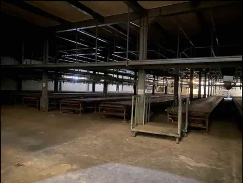 dijual cepat pabrik kawasan industri delta silicon