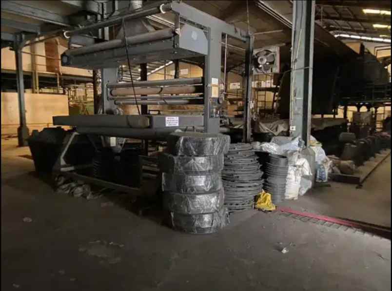 dijual cepat pabrik kawasan industri delta silicon