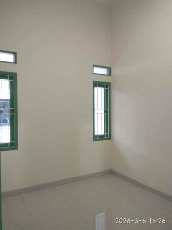 dijual cepat rumah di taman galaxy bekasi