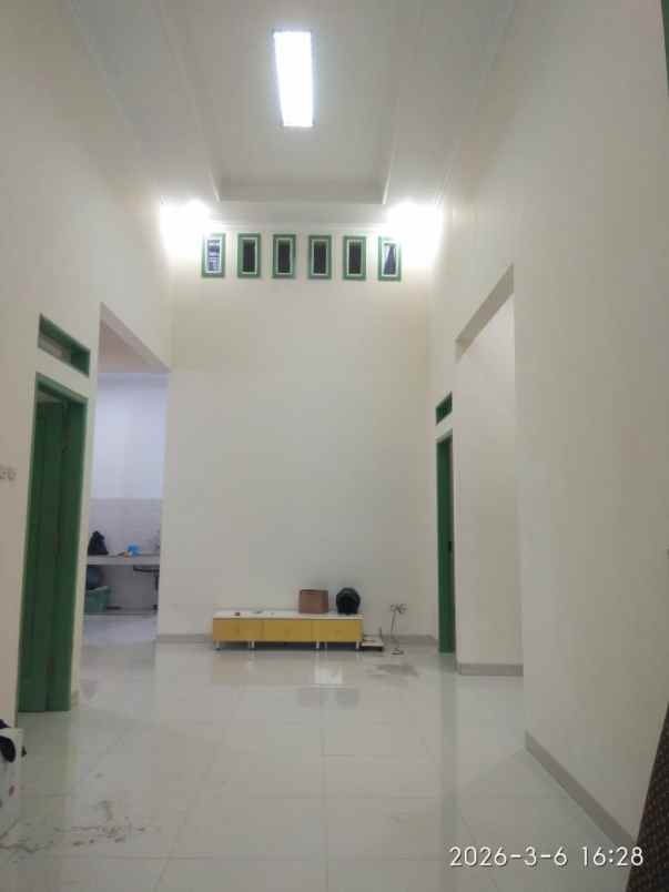 dijual cepat rumah di taman galaxy bekasi