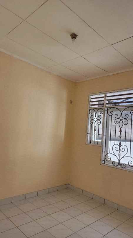 dijual cepat rumah siap huni metland transyogi cibubur
