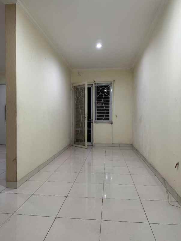 dijual dan disewakan rumah legenda wisata