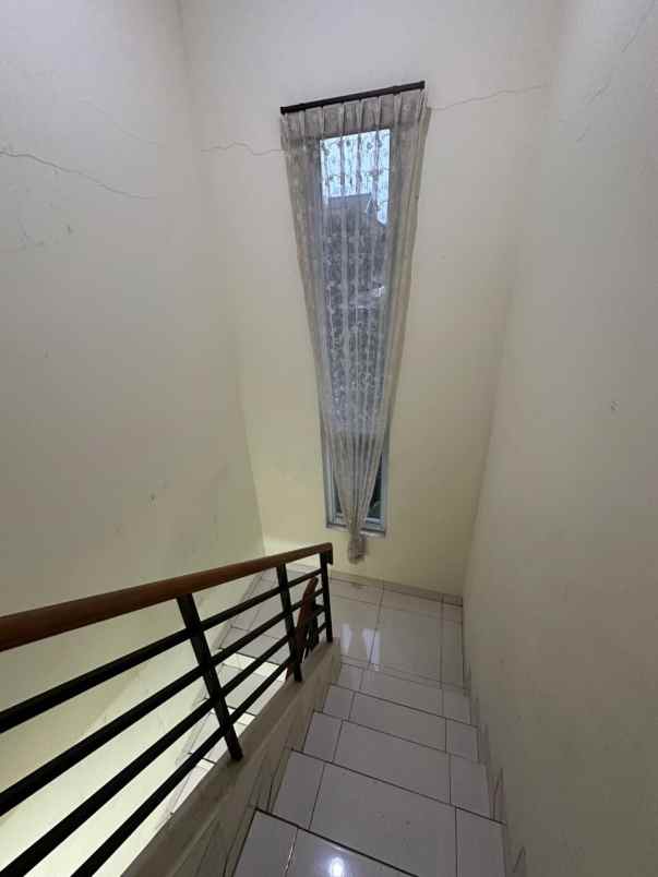 dijual dan disewakan rumah legenda wisata