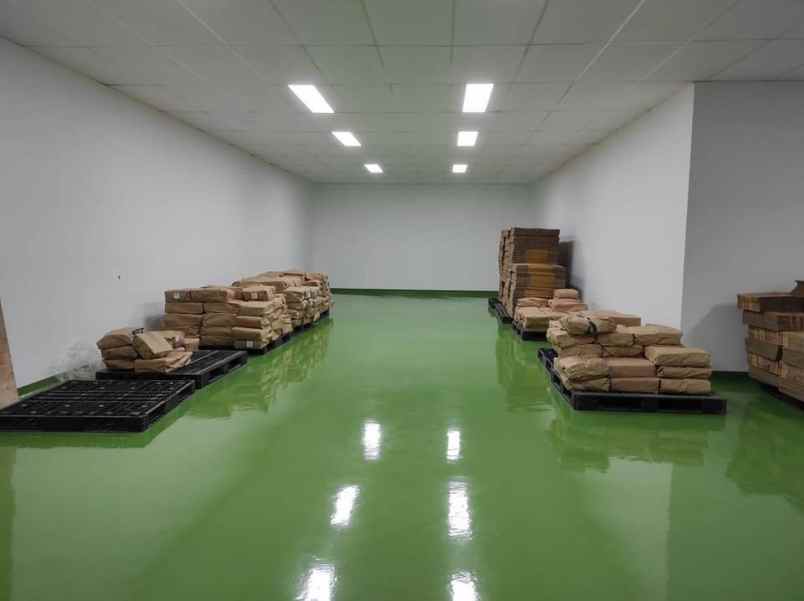 dijual gudang ex pabrik farmasi di beji pasuruan