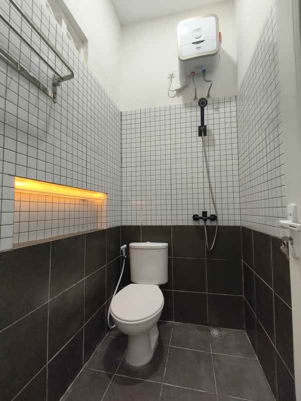 dijual kost di jalan kaliurang km 13 5