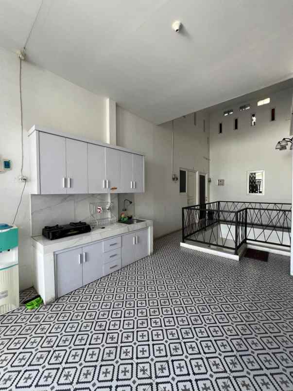 dijual kost di majapahit semarang