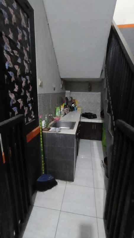 dijual kost jalan bendungan sigura gura