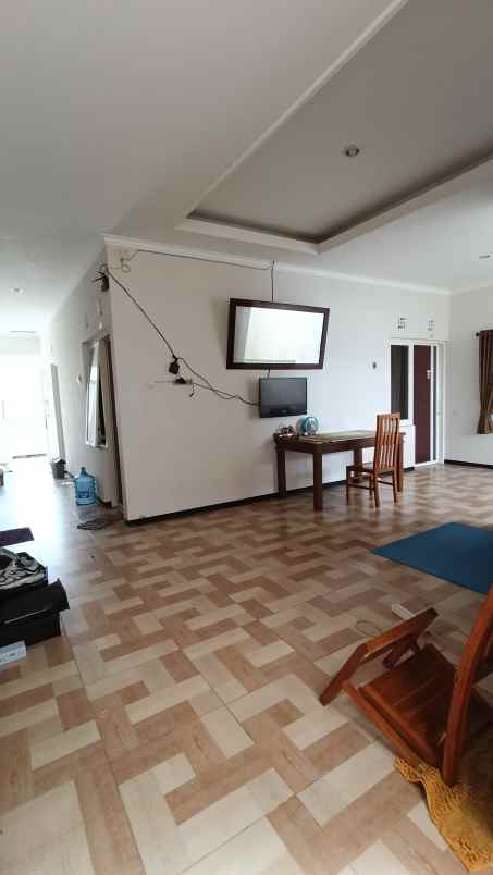 dijual kost jalan joyo agung kav 09