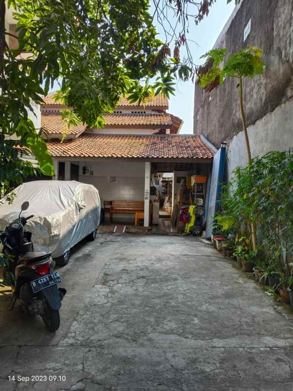 dijual kost jl sunter jaya