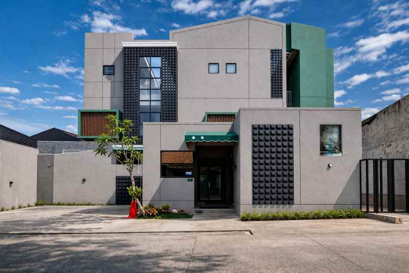 dijual kost kukusan kelurahan