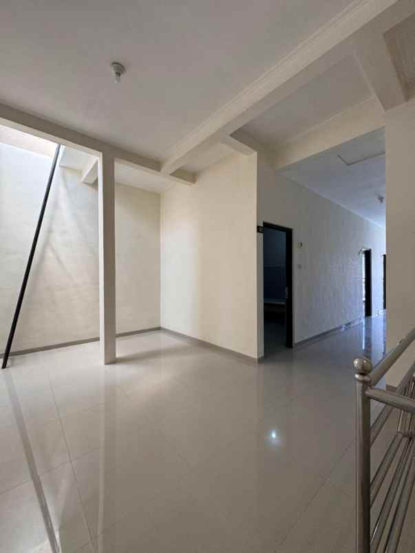 dijual kost soekarno hatta suhat kota