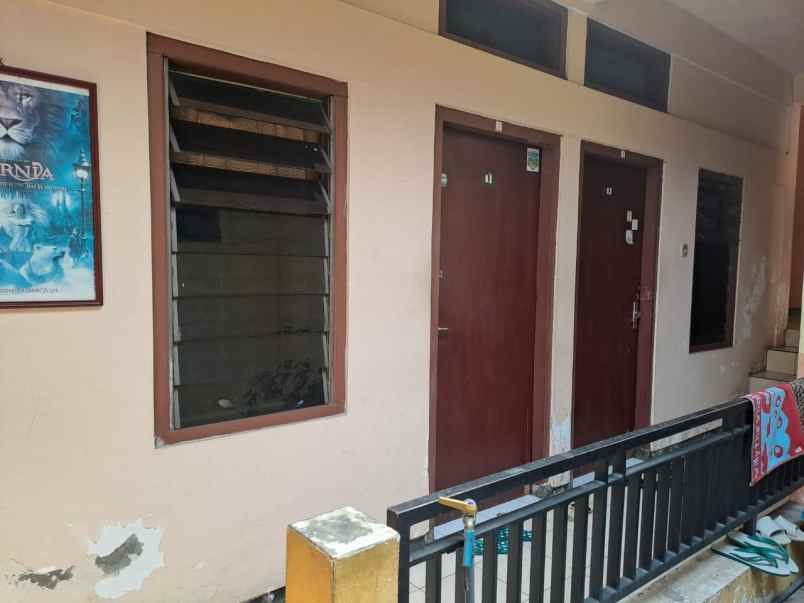 dijual kost tirto agung tembalang