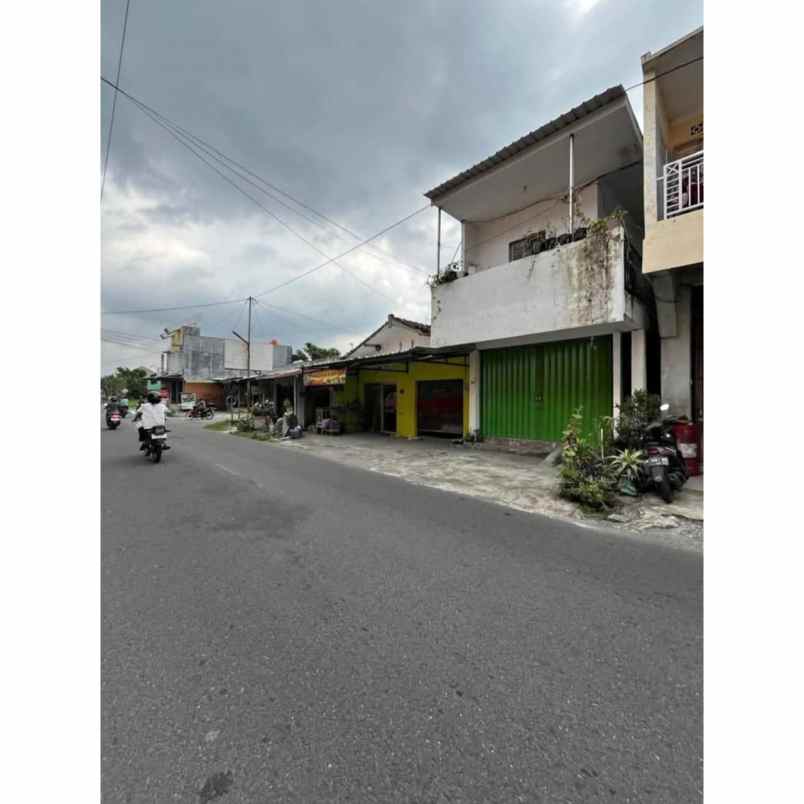 dijual ruko gudang kantor condongcatur kec depok kab